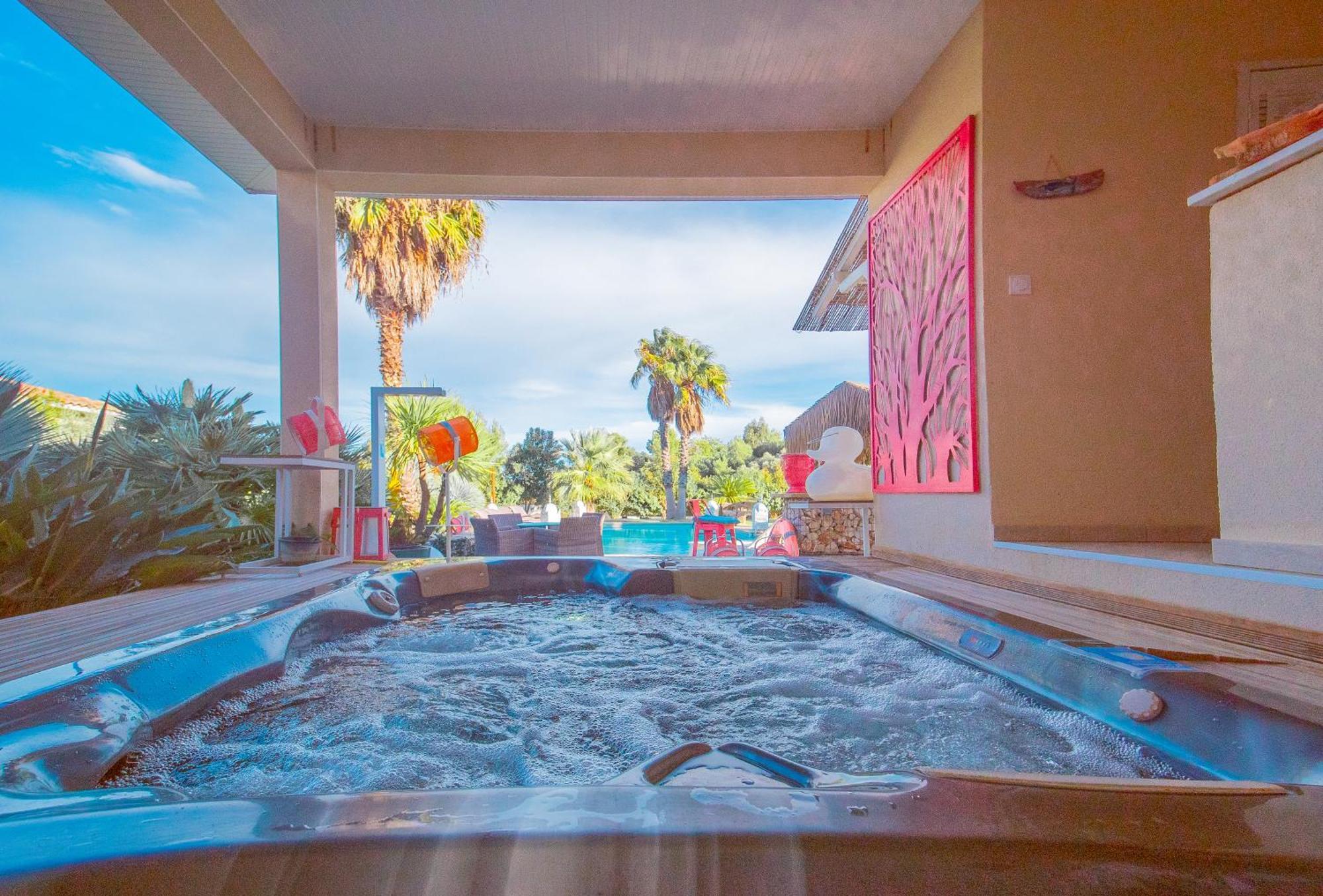 Escapades Lointaines Bed & Breakfast Perpignan Exterior foto