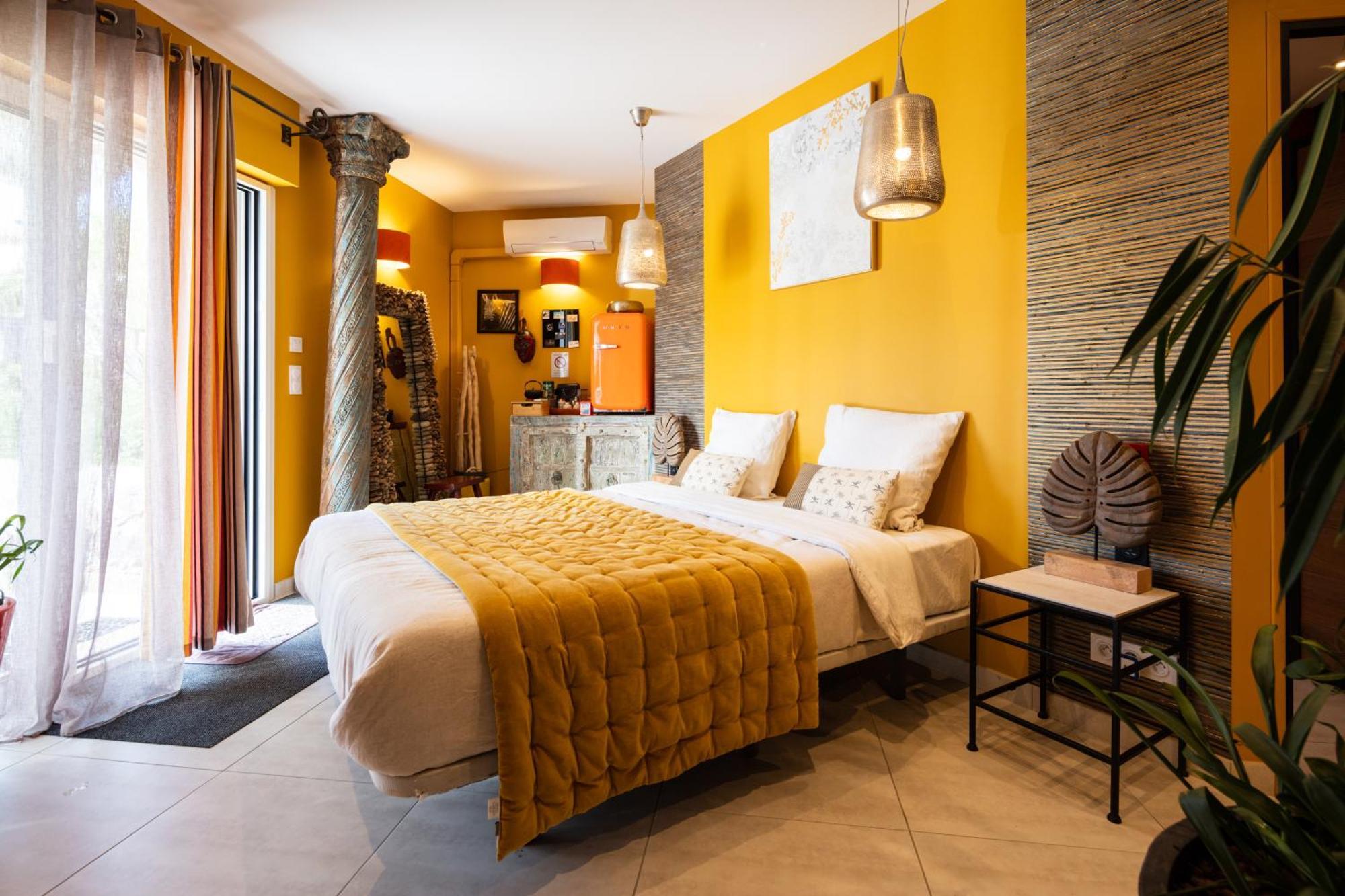 Escapades Lointaines Bed & Breakfast Perpignan Exterior foto