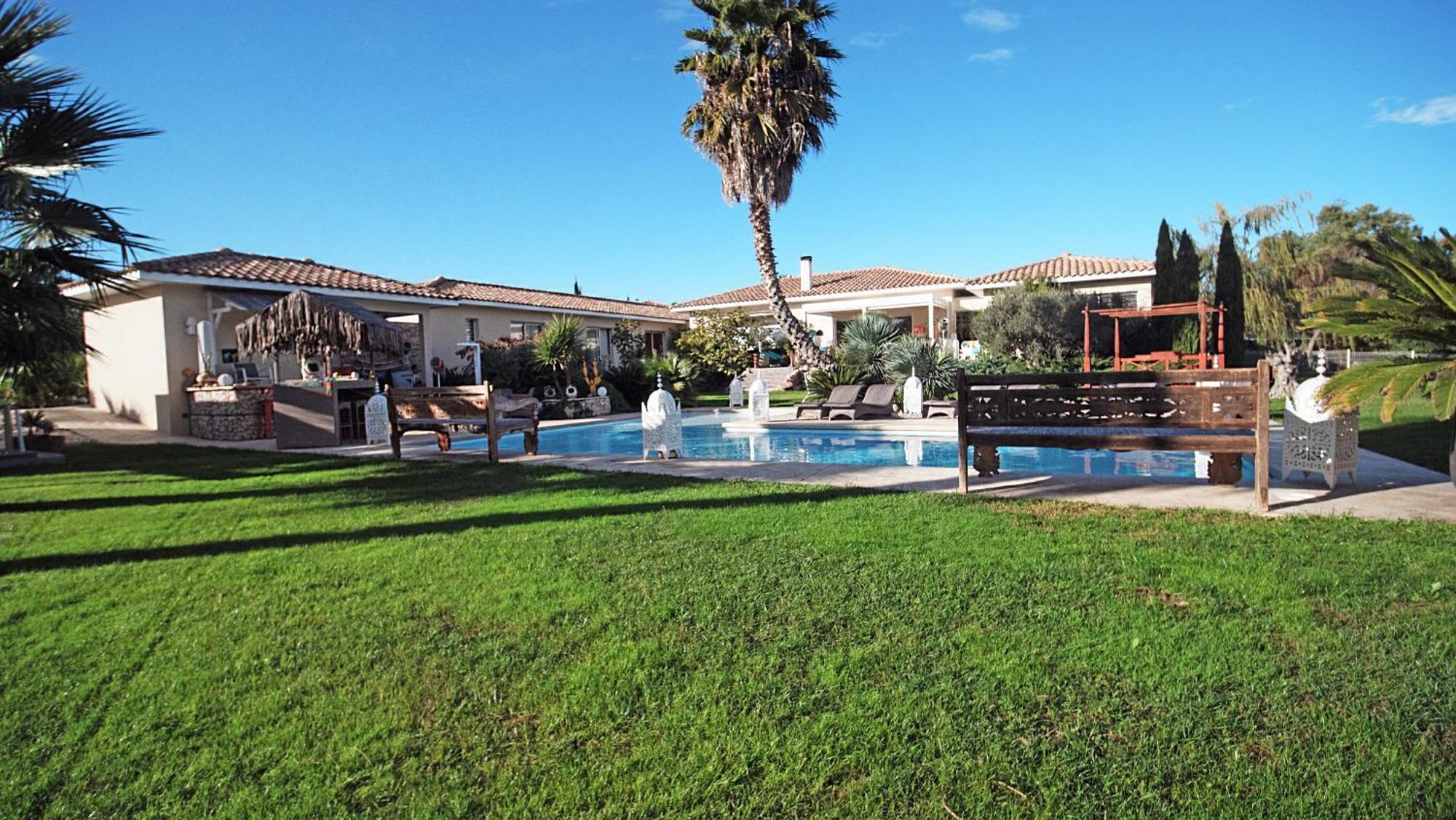 Escapades Lointaines Bed & Breakfast Perpignan Exterior foto