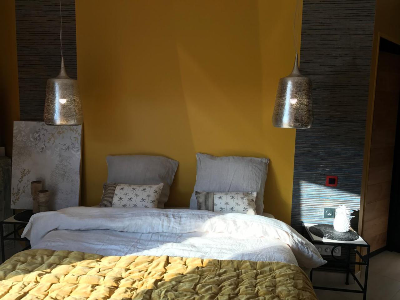 Escapades Lointaines Bed & Breakfast Perpignan Exterior foto